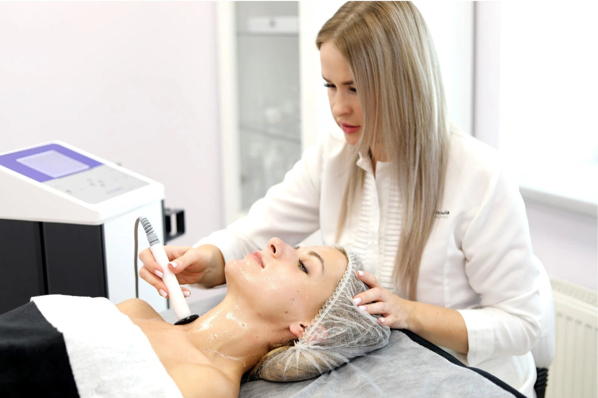 Veido masažas su ICOONE LASER MED aparatu